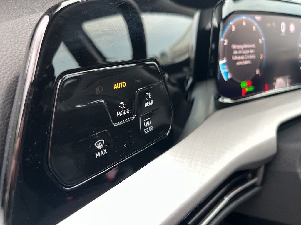 Volkswagen Golf - Bild 18