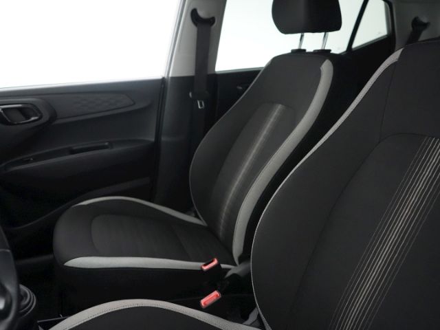 i10 INTRO EDITION+NAVI+RÜCKFAHRKAMERA+SITZ-/LENK