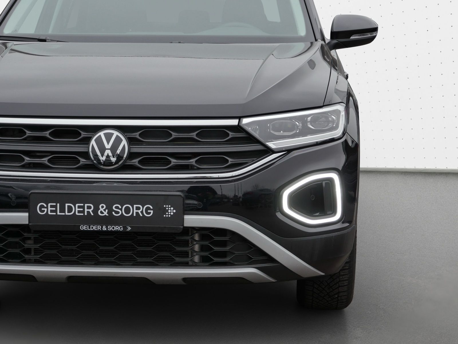 Volkswagen T-Roc - Bild 12