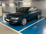 Toyota Corolla 1.8 LE 7A-FE Auto - Toyota Corolla mit Benzin-Antrieb: Limousine, 1.8