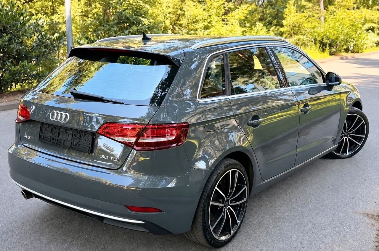 Audi A3 1.6 115 CV Sport VIRTUAL COCKPIT ** IN A imagem 3