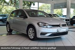 VW Golf VII Lim IQ.DRIVE~ACC~Navi~Parklenkassistent