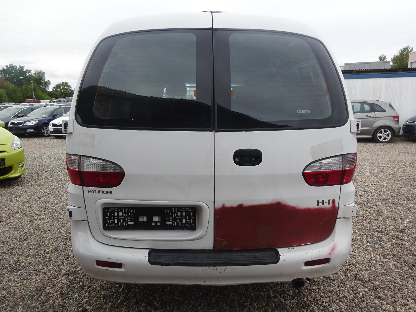 Hyundai H-1 2.5 CRDI Kasten