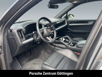 Porsche Cayenne - 11