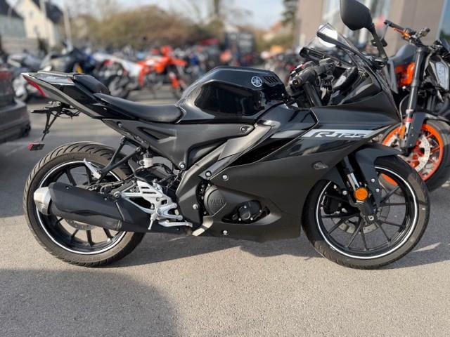 Yamaha R125   YZF-R125