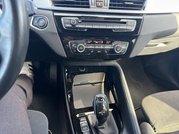 BMW X1 M Sport sDrive 20i HUD+KeyLess+LED+Navi+SHZ