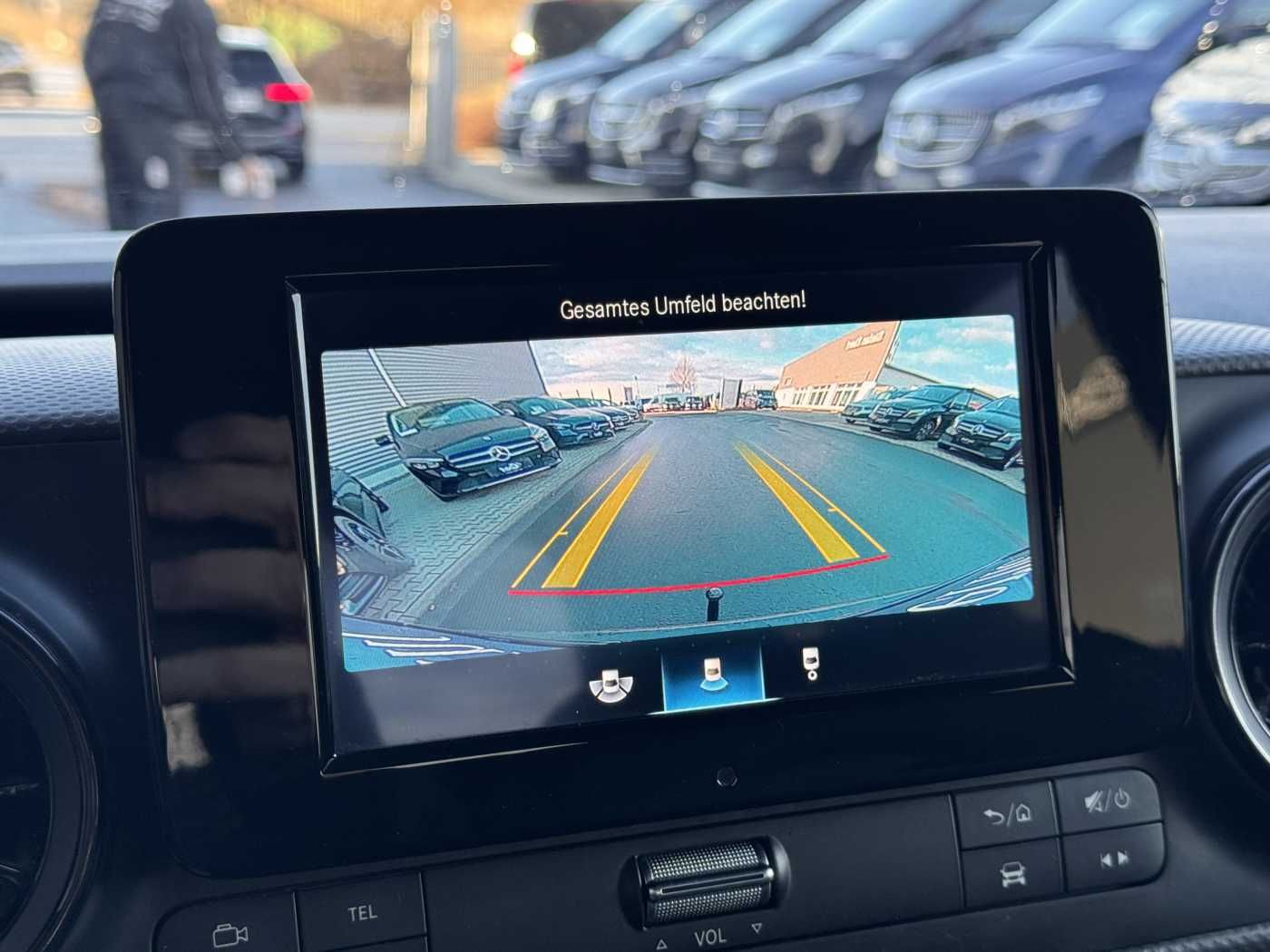 Fahrzeugabbildung Mercedes-Benz Citan 110 CDI Tourer Klima AHK Kamera MBUX Tempo