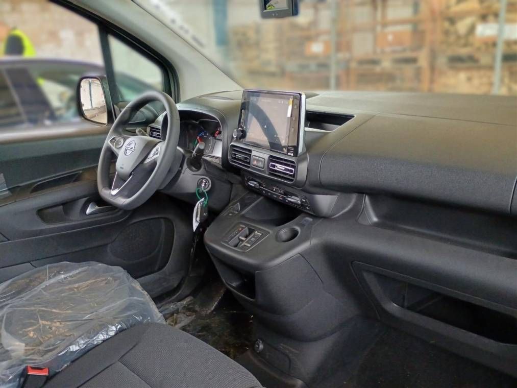 Fahrzeugabbildung Opel Combo E Cargo Edition Electric