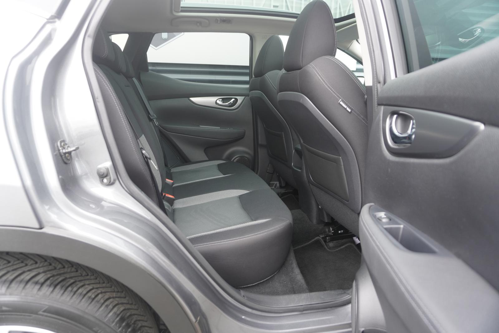 Nissan QASHQAI N-CONNECTA|PANORAMA|KAMERA|NAVI|LED|PDC