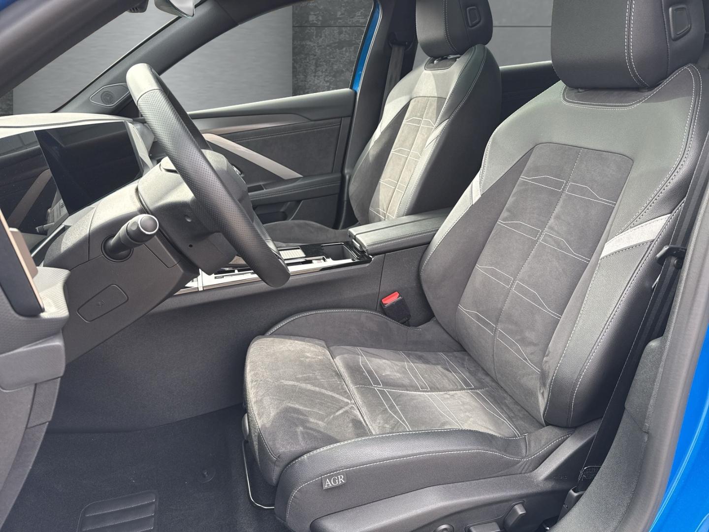 Opel Astra Electric Ultimate +HUD+NAVI+WSSbeh+I-Lux E
