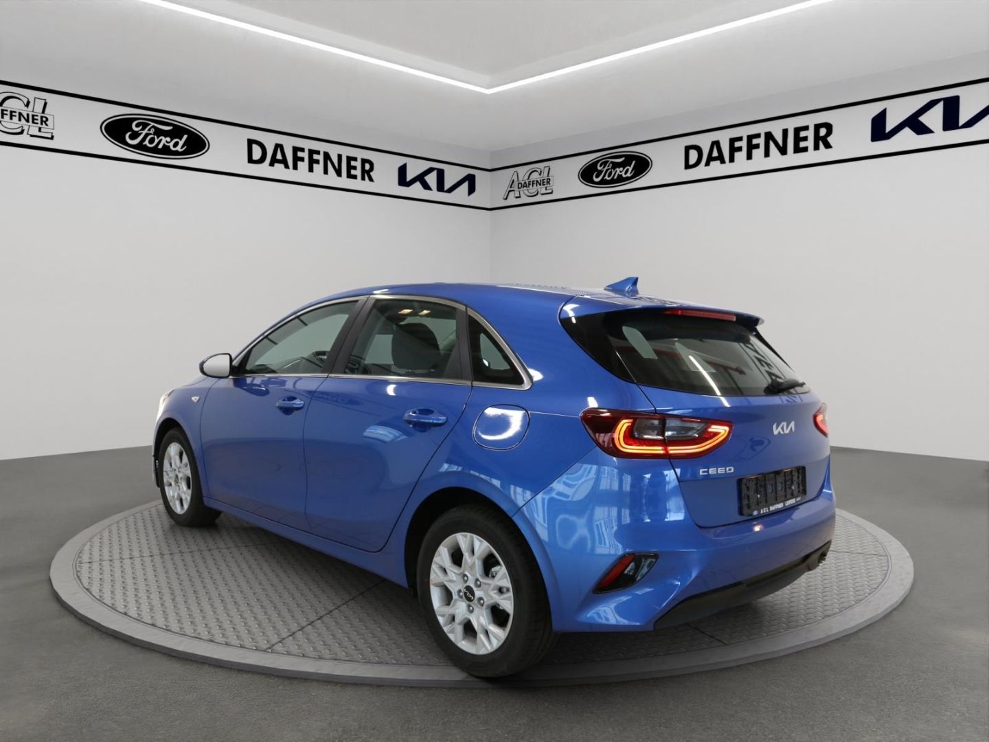 Fahrzeugabbildung Kia Ceed Vision Klimaanlage Navi SpurhalteASS DAB