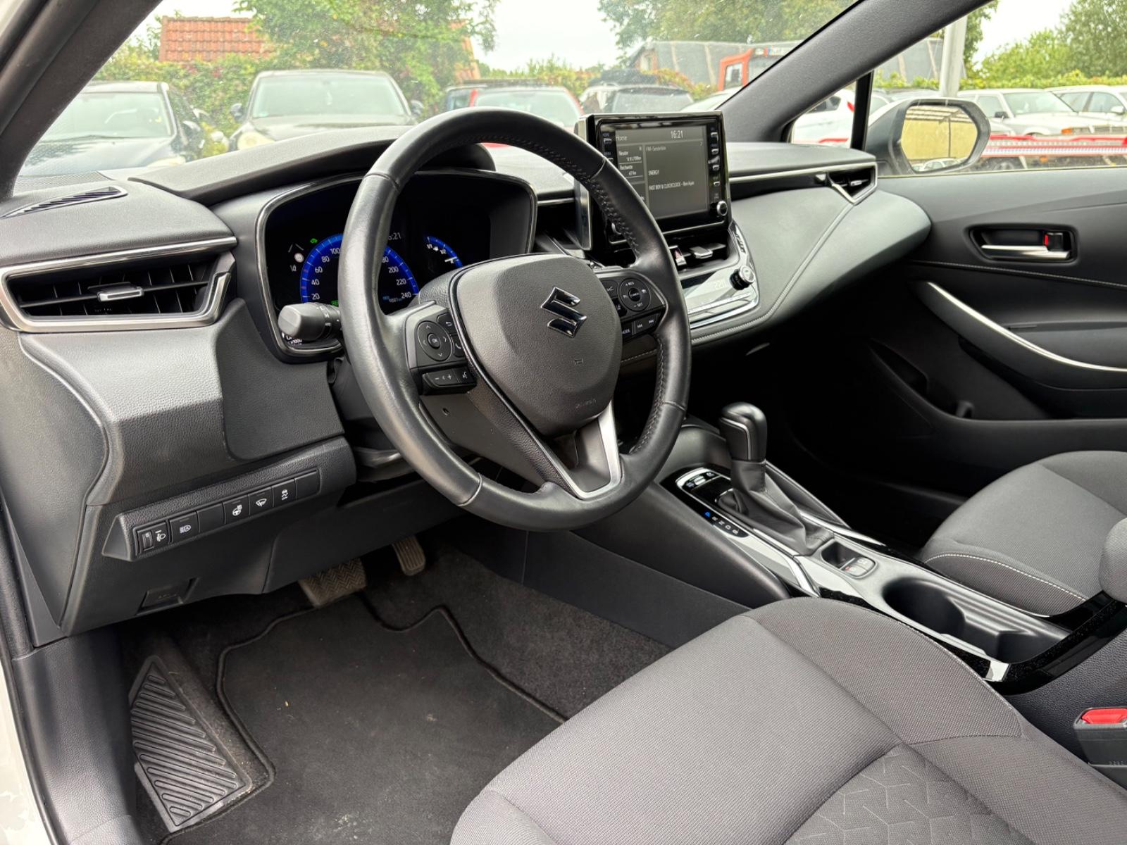 Suzuki Swace 1.8 Hybrid Comfort+ / 168