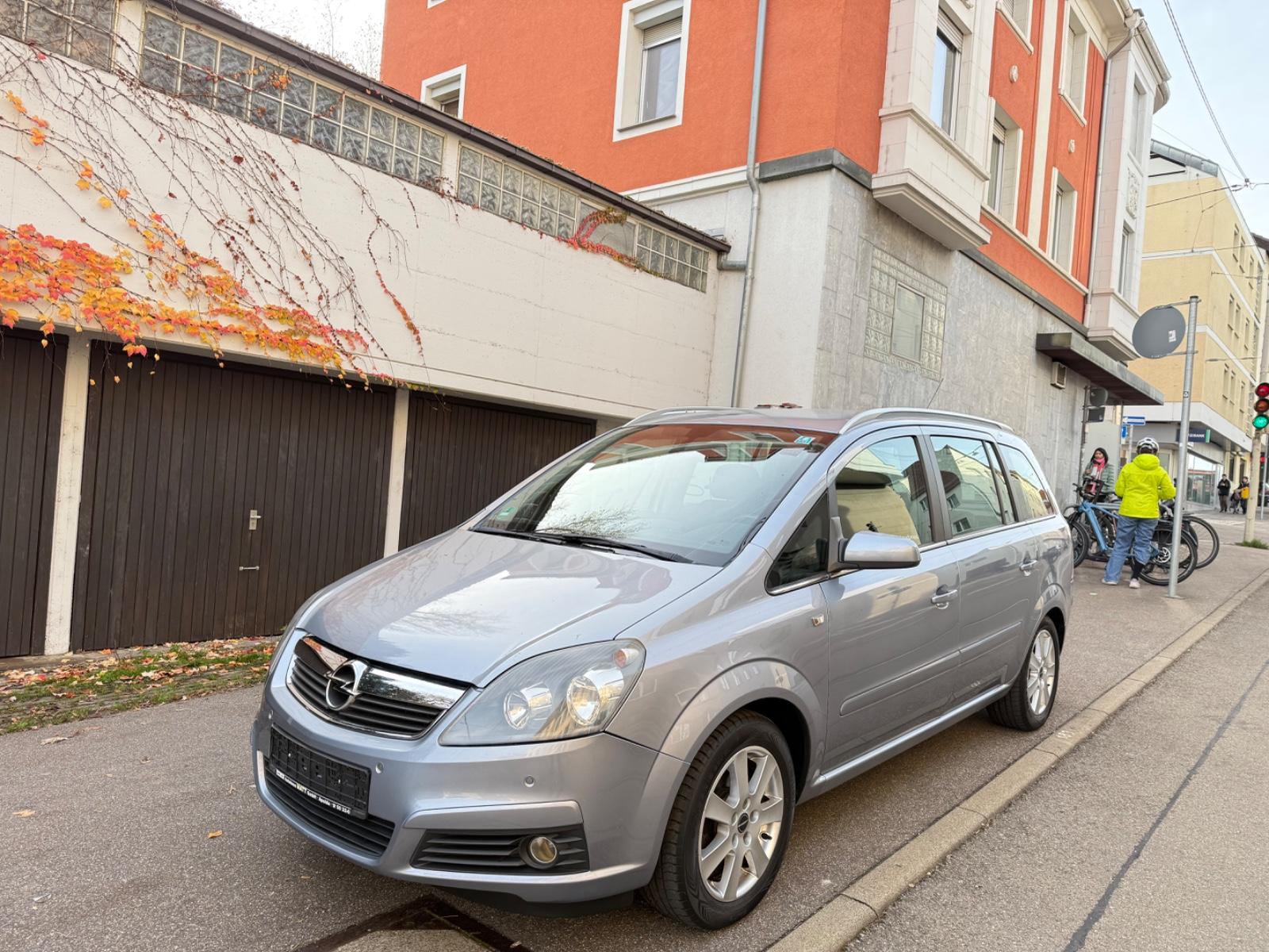 Opel Zafira 1.8 Easytronic