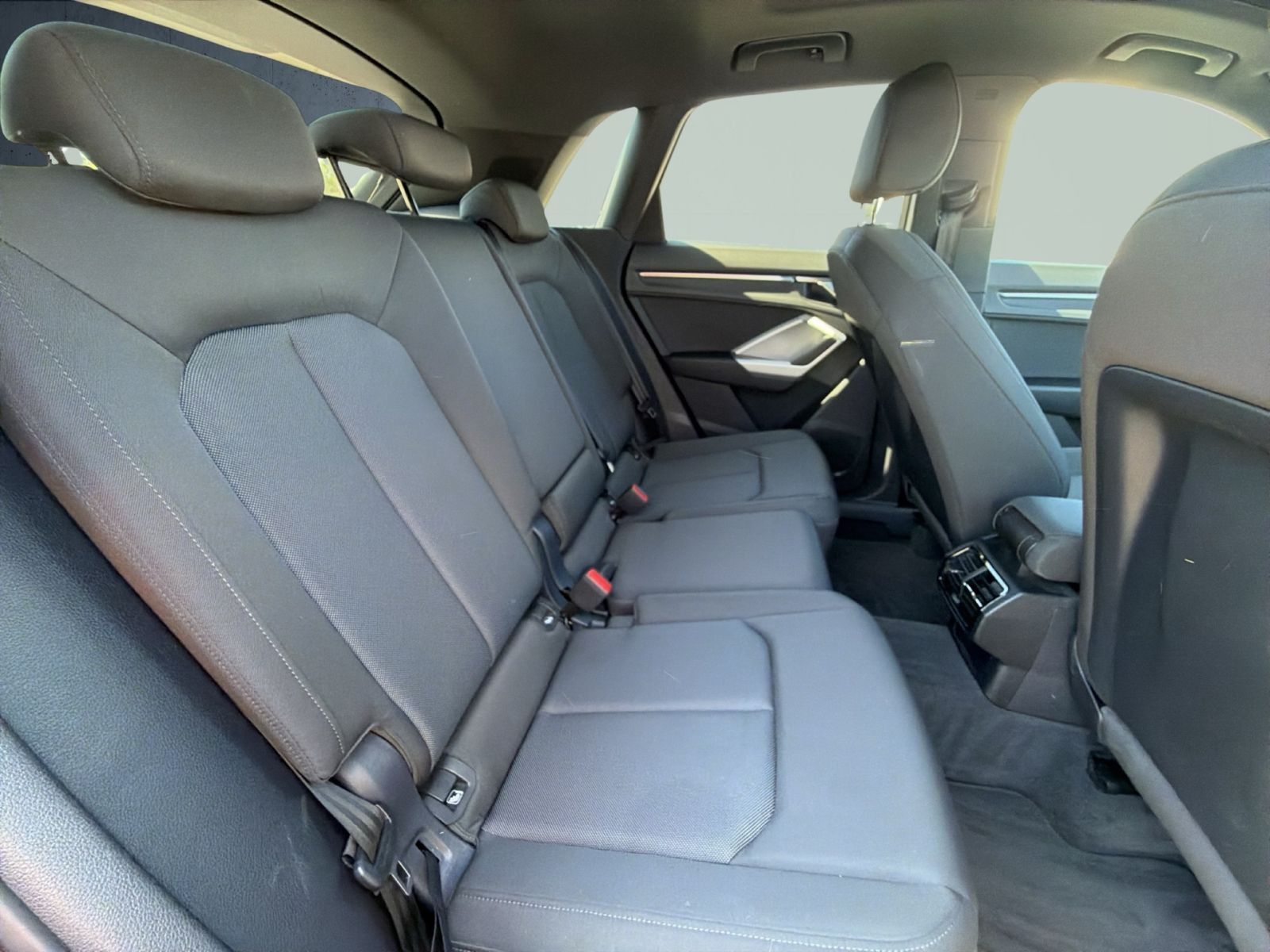 Audi Q3 S line 35 TFSI S tr AHK/Nav/Pano/ASI/sound/19 foto 16