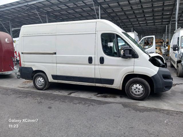 Peugeot BOXER L2H2 2.0 HDI 130 PREMIUM