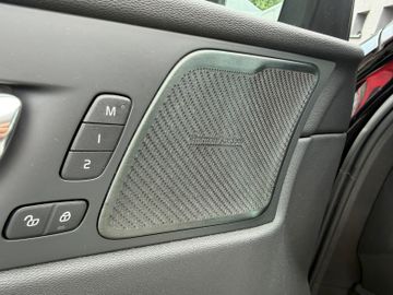 Volvo XC60 - 12