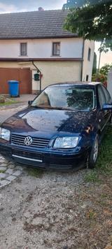 Volkswagen Bora - gebrauchte Volkswagen Bora aus dem Jahr 2004