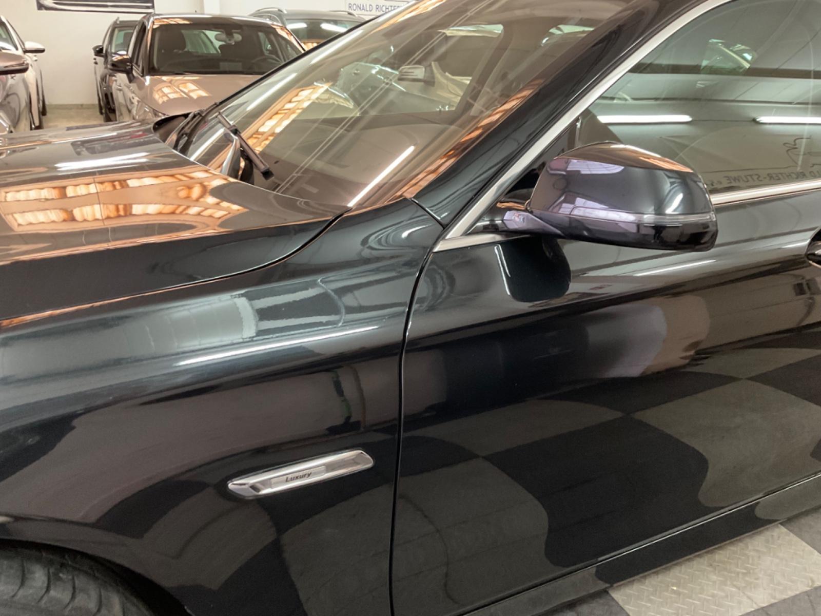 BMW 530d xDrive/Leder/Nav/Pano/SH/HeadUp/Inno Paket