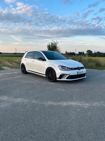 Volkswagen VW Golf 7 GTI Clubsport mit Recaro Schalen...