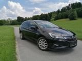 Opel Astra K ST 1.6 LED Matrix Navi Kam 1. Hand TÜV
