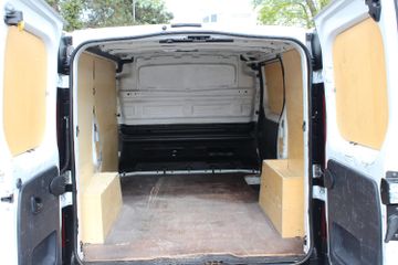 Renault Trafic - 10