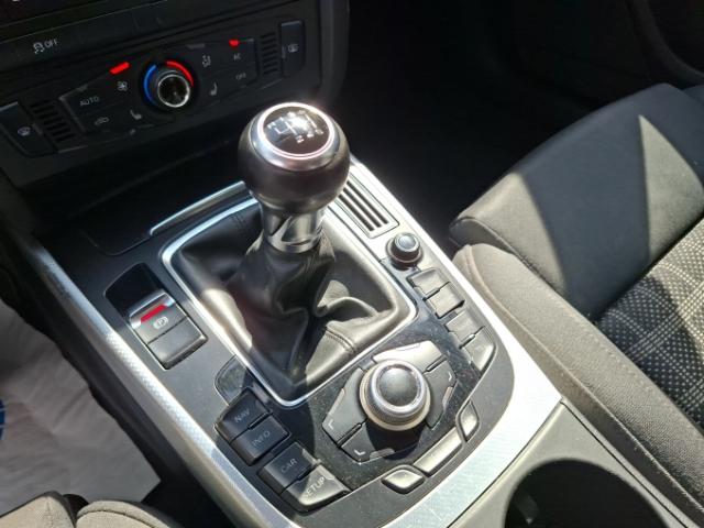Audi A4 2011 — photo 19