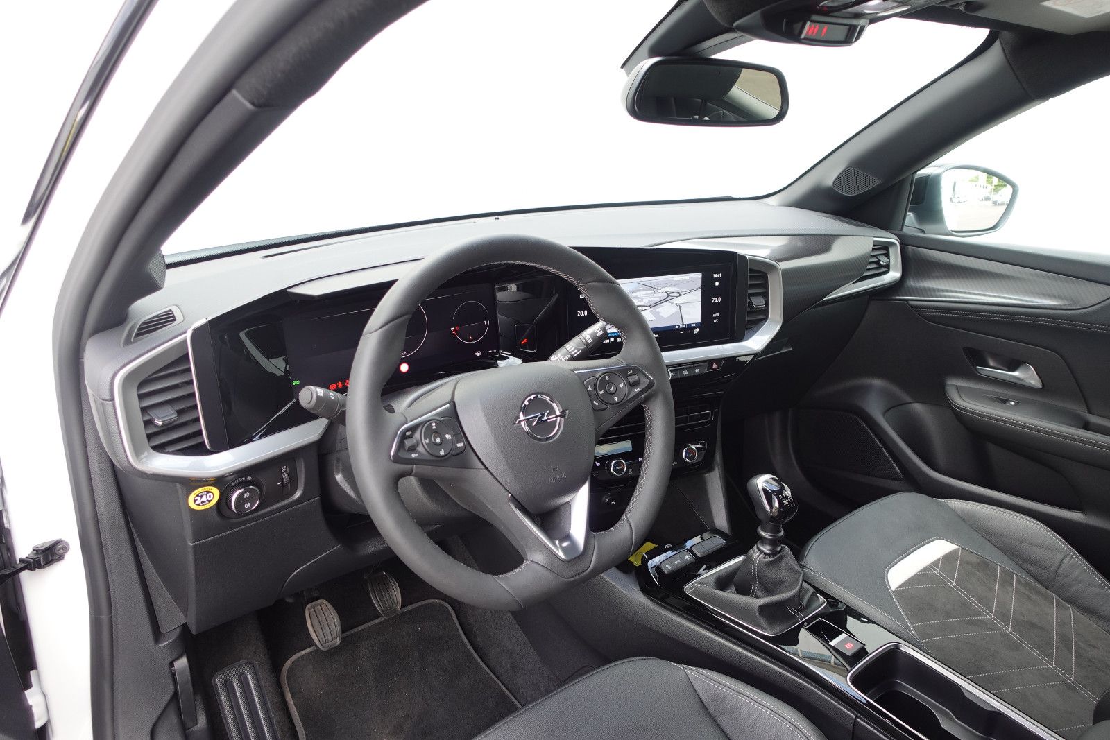 Fahrzeugabbildung Opel Mokka 1.2Turbo  Ultimate Navi,Sitzh.,Kamera,PDC