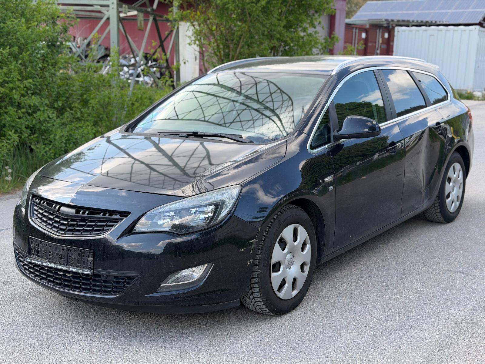 Opel Astra J Sports Tourer Sport/KLIMA/EURO5/PDC/