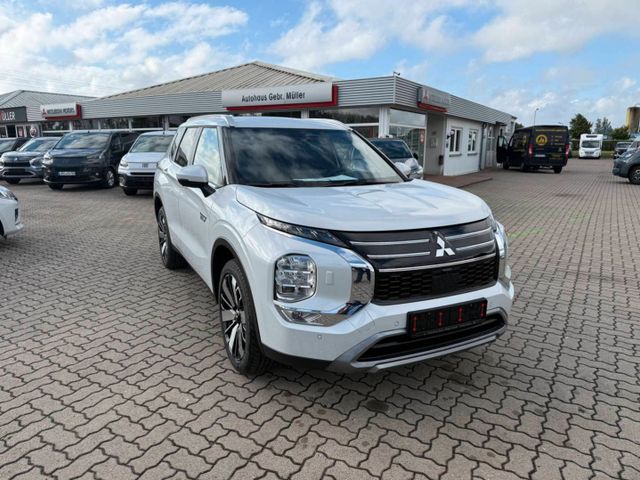 Mitsubishi Outlander Plug-in Hybrid Select 2.4
