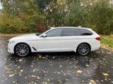 BMW 540i xDrive Touring A - 360°, AHK, PANO, HUD, AC - gebrauchte BMW 540 aus dem Jahr 2019
