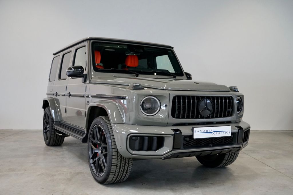 Mercedes-Benz G 63 AMG + MY25 + A22 + CARBON + SUPERIOR
