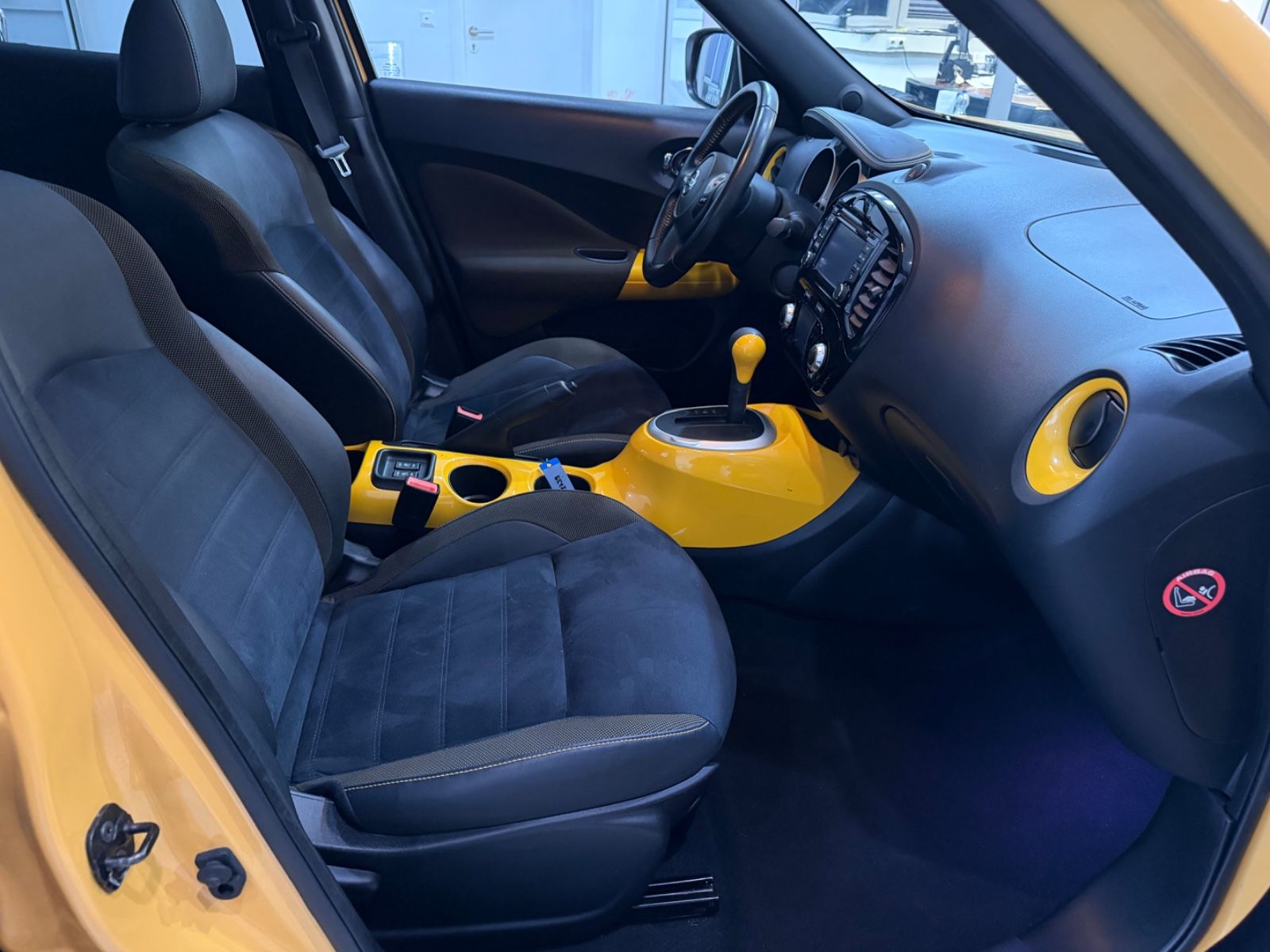 Fahrzeugabbildung Nissan Juke N-Connecta