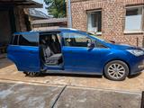 Ford Grand C-Max 1,5 EcoBoost 110kW Titanium Titanium - Ford Grand C-Max von privat
