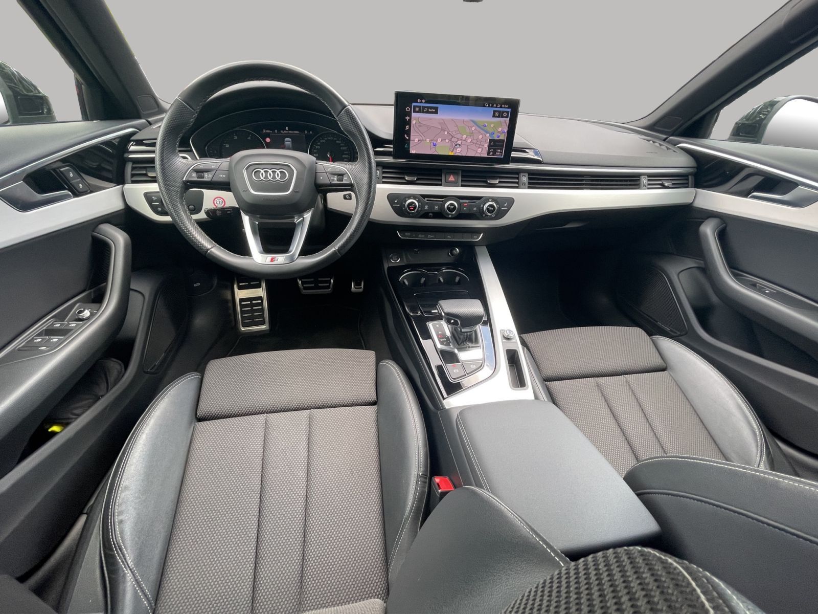 Audi A4 - Bild 15