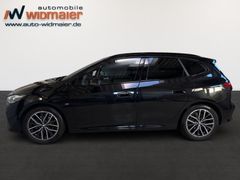 Fahrzeugabbildung BMW 218i Active Tourer M Sport -- AHK/HeadUp/Innovat