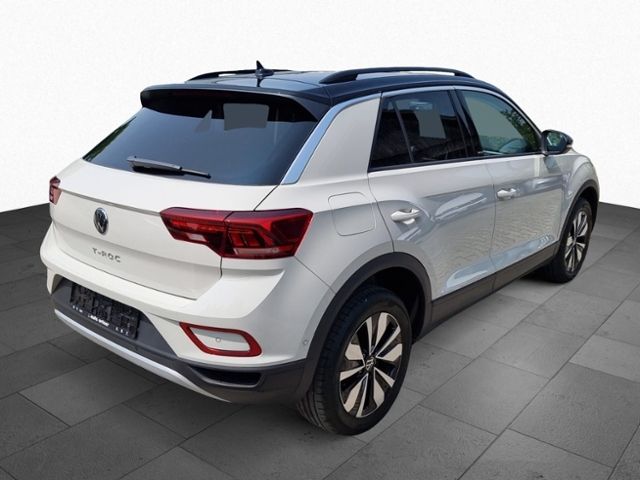 Fahrzeugabbildung Volkswagen T-Roc 1.5 TSI MOVE SHZ FRONT LANE LIGHT ASSIST A
