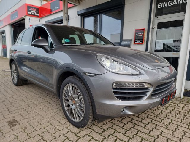 Porsche Cayenne S Diesel 4.2 V8 Scheckheft/AHK/