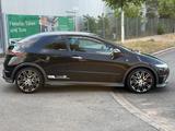 Honda Civic Lim. 3-trg. 1.8 Type S*Xenon*TÜV*Tempomat* - Honda Civic aus 2008: Coupe