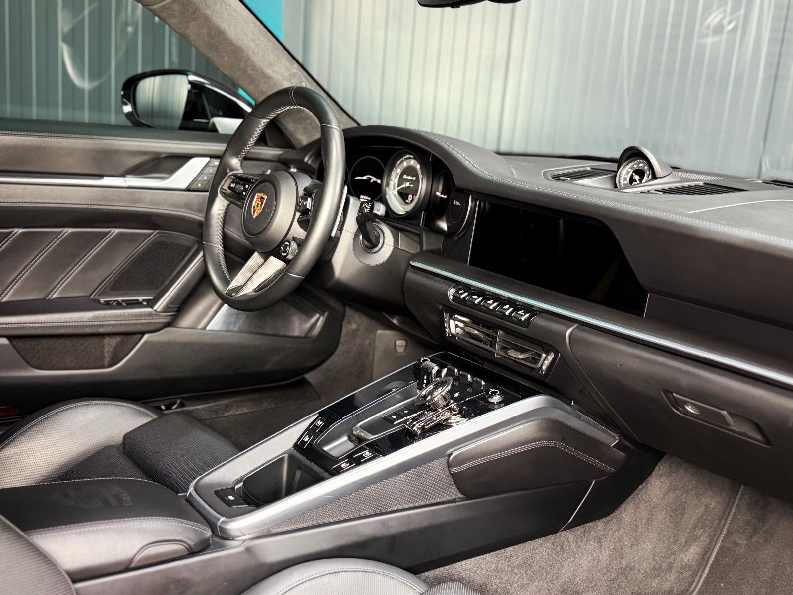 Fahrzeugabbildung Porsche Turbo S + Burmester + PCCB + Carbon Dach + Appro