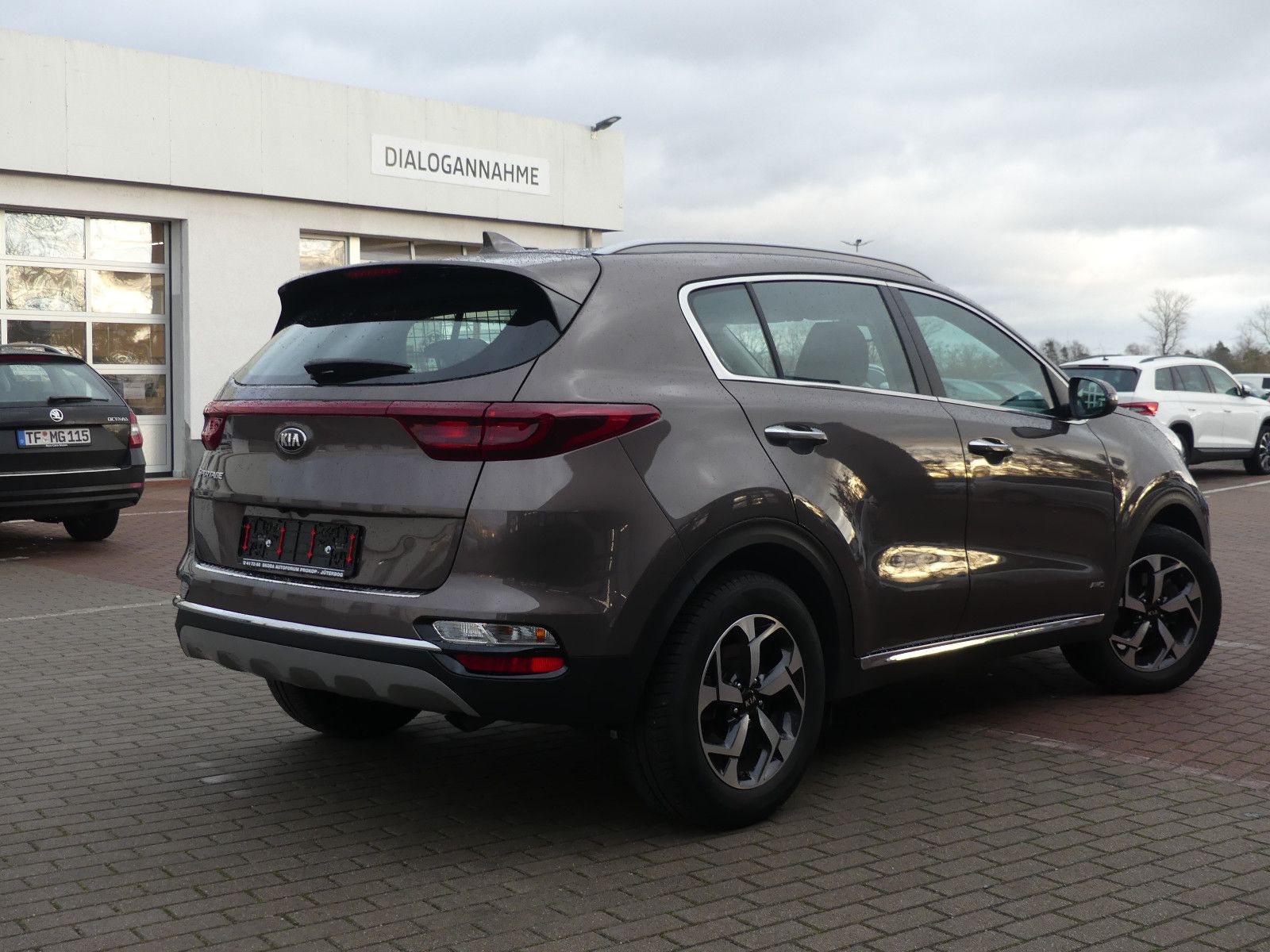 Fahrzeugabbildung Kia Sportage Vision 4WD Allrad*Navi*Allwetterreifen