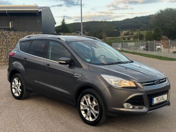 Ford Kuga - 1
