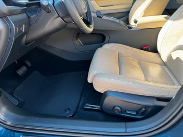 Bild 5 Polestar 2 Long Range Dual *Plus-Paket*LEDER SITZE*