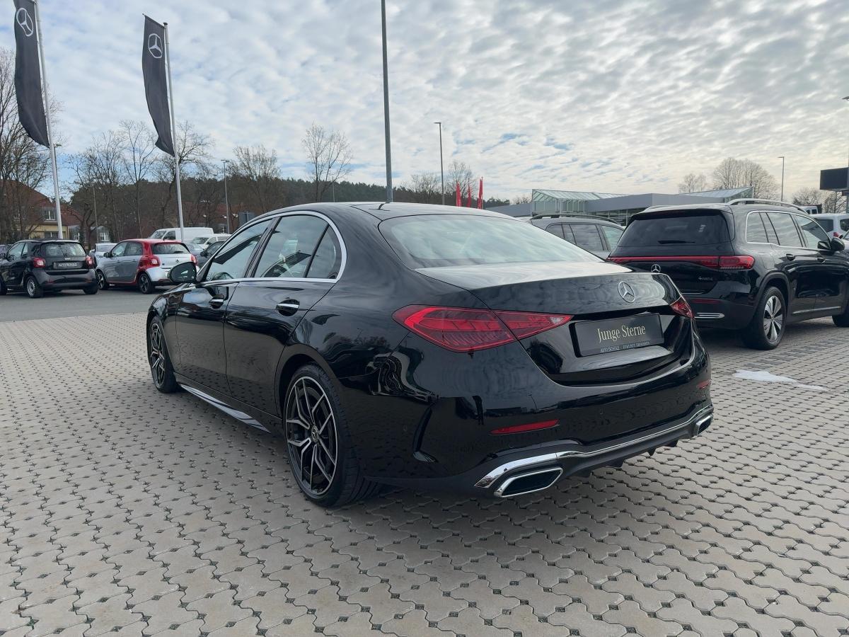 Mercedes-Benz C 300 AMG+MEMORY+AHK+LED+DISTR+KEYLESS+AMBI+360°