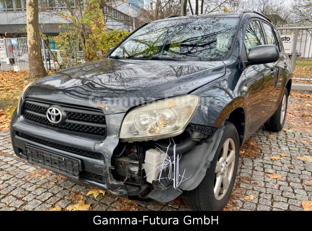 Toyota RAV4 Sol Automatik  2.0 ltr. 4X4 Fahrbereit