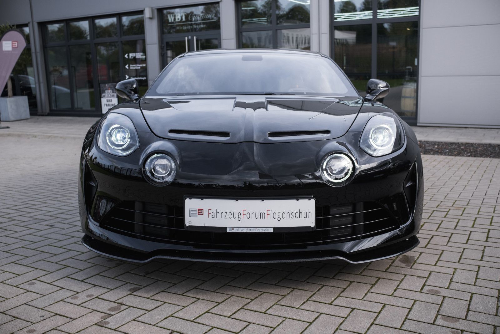 Fahrzeugabbildung Alpine A110 R Turini.1.Hand -Dt.Auto.Service neu