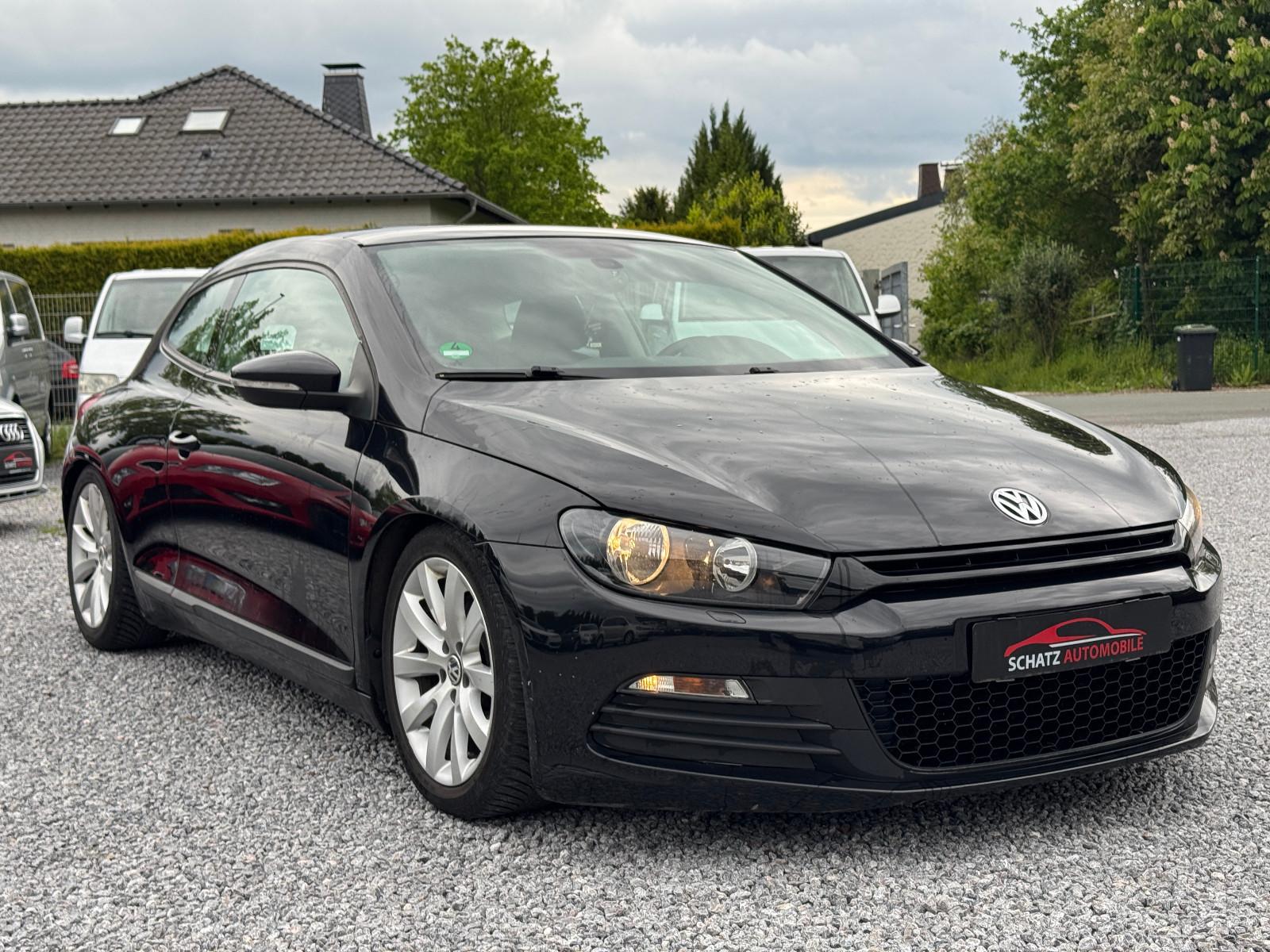 Volkswagen Scirocco 1.4 TSI 118 kW PDC/SHZ/Pano/Garantie