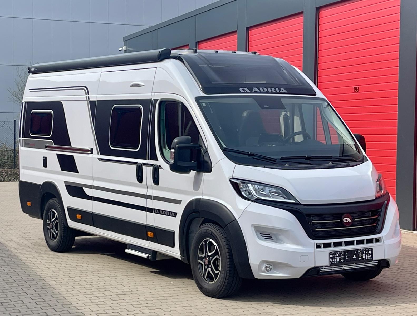 Adria Twin Supreme 640 SGX *Maxi/180PS/Safety/Navi/AHK