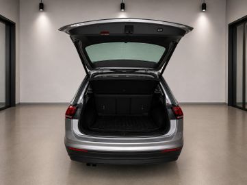 Volkswagen Tiguan - 7