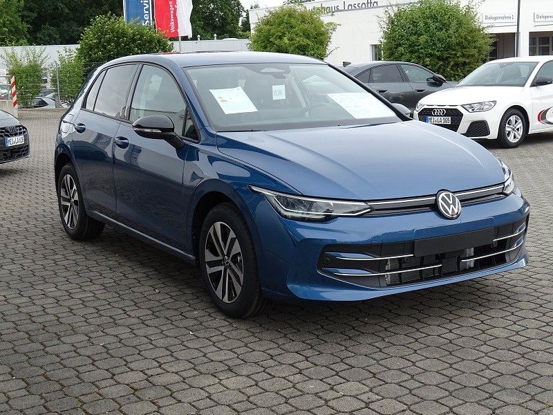 Volkswagen Golf 1.5 eTSI DSG Energy imagem 3