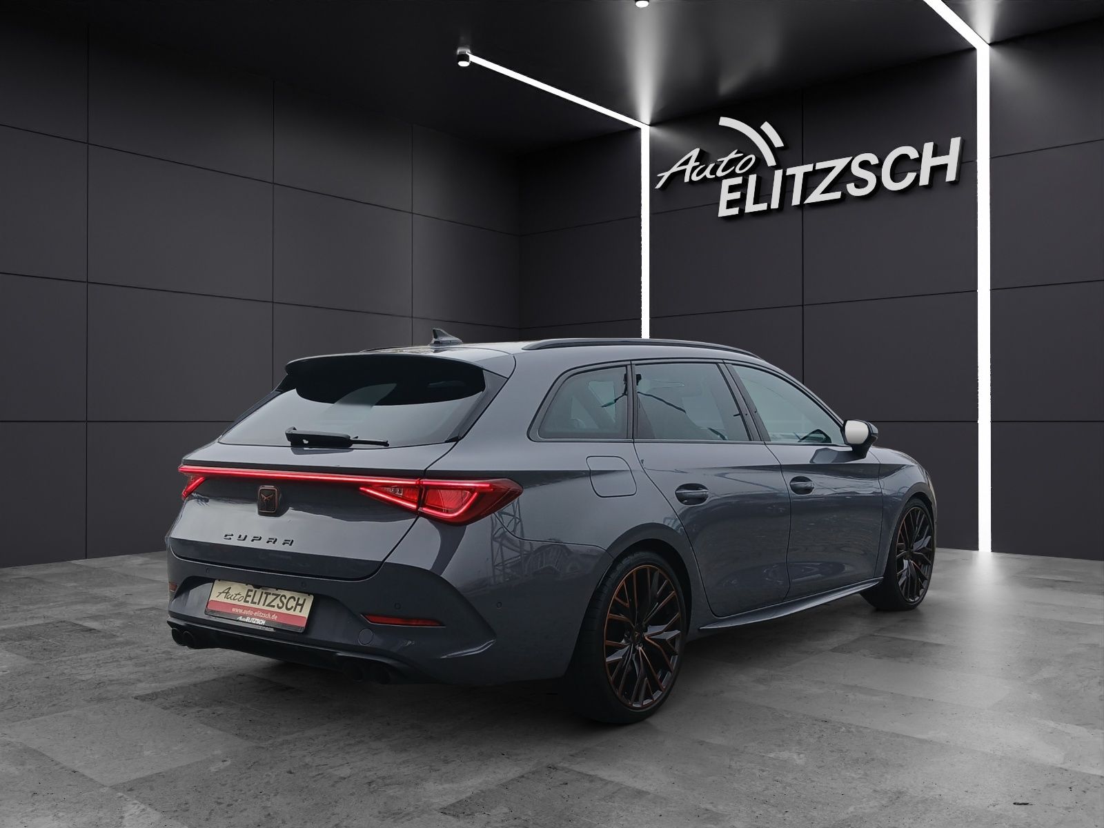 Fahrzeugabbildung CUPRA Leon ST VZ CUP 4Drive LED Navi ACC AHK BREMBO